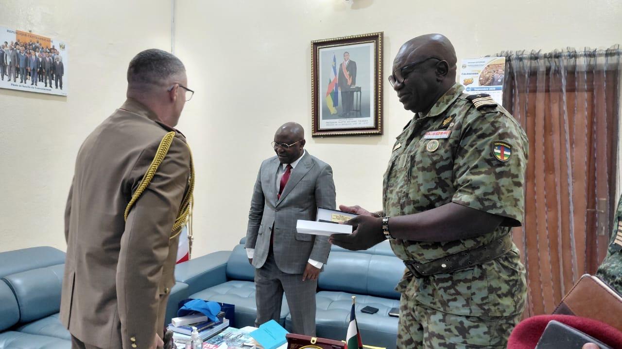 Presse Militaire