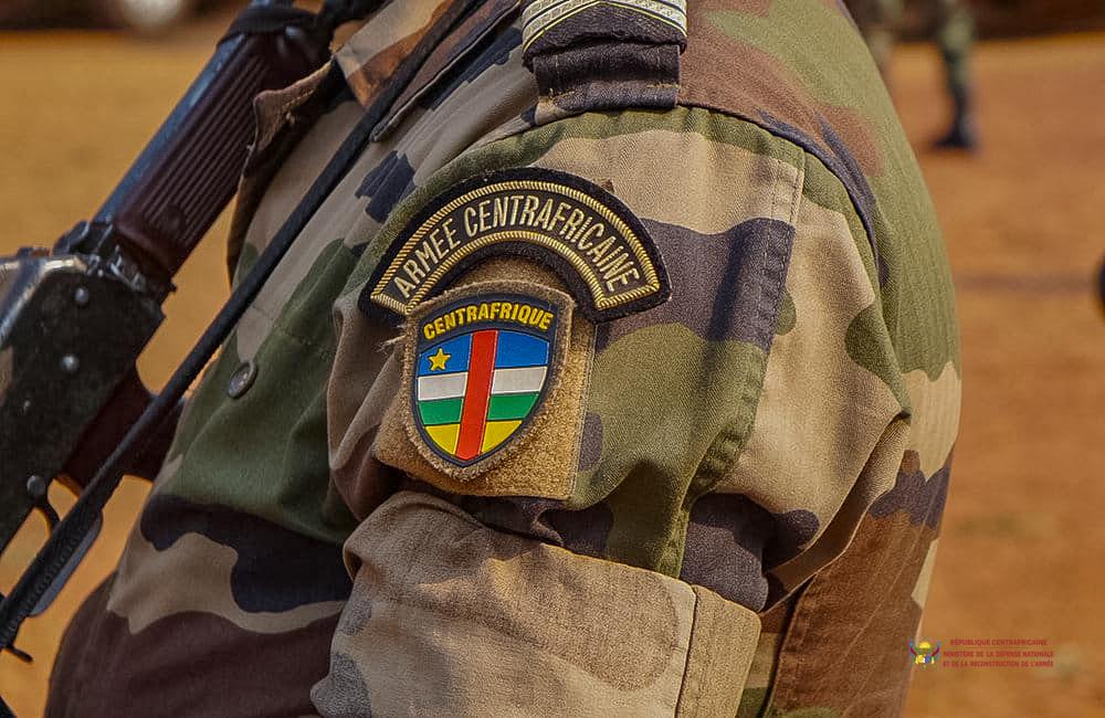 PRESSE MILITAIRE